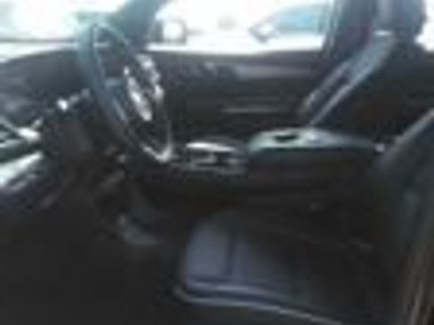 Used 2025 Buick Enclave Preferred FWD image 11