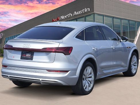 Certified 2023 Audi e-tron S Prestige image 5