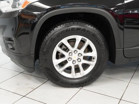 Used 2021 Chevrolet Traverse LS w/ LPO, Floor Liner Package image 19