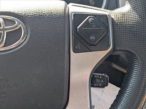 Used 2014 Toyota Tacoma PreRunner w/ SR5 Package image 12