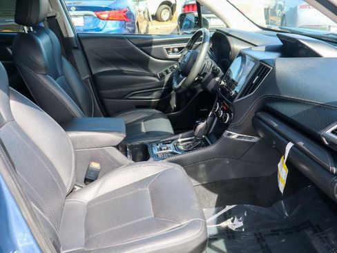 Used 2023 Subaru Forester Touring image 12