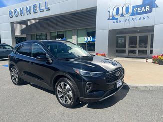 Used 2025 Ford Escape Platinum AWD/4WD video 1