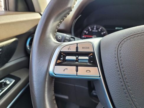 Used 2022 Kia Telluride SX w/ Towing Package image 21