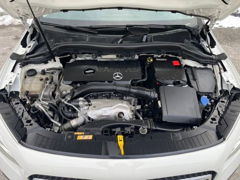 Used 2021 Mercedes-Benz GLA 250 4MATIC image 36