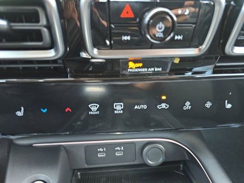 New 2026 Nissan Sentra SV image 4