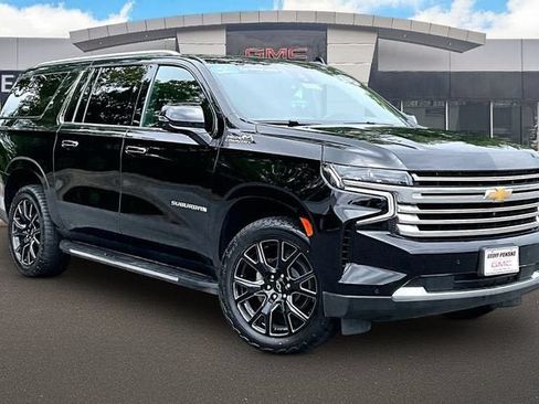 Certified 2023 Chevrolet Suburban High Country w/ Max Trailering Package AWD/4WD image 11