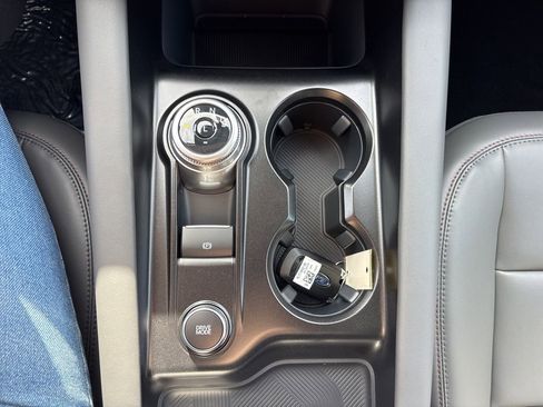 New 2026 Ford Explorer Active RWD image 37