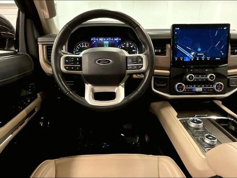 Used 2024 Ford Expedition Max Limited image 6