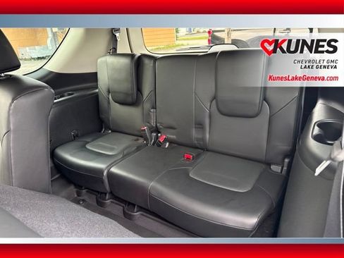 Used 2022 Nissan Armada SV w/ SV Appearance Package AWD/4WD image 15