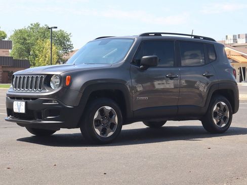 Used 2018 Jeep Renegade Sport w/ Power & Air Group AWD/4WD image 11