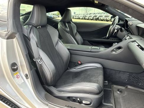 Used 2018 Lexus LC 500 Coupe w/ Performance Package image 28
