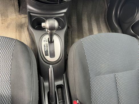 Used 2014 Nissan Versa Note SV FWD image 29