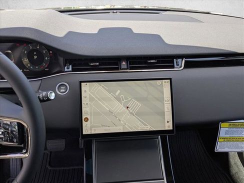 New 2026 Land Rover Range Rover Evoque S AWD/4WD image 12