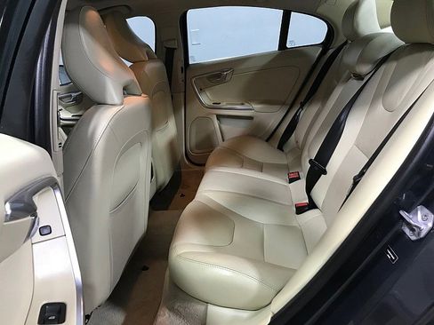 Used 2015 Volvo S60 T5 Premier image 20