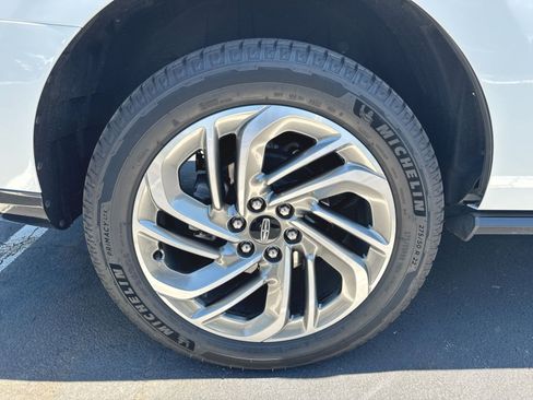 Used 2025 Lincoln Navigator Reserve AWD/4WD image 31