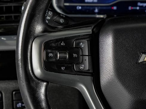 Used 2024 Chevrolet Silverado 2500 LT AWD/4WD image 18