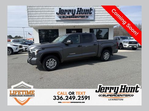 Used 2024 Toyota Tundra SR5 image 1