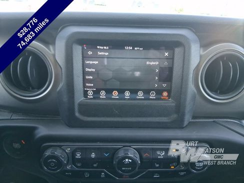 Used 2023 Jeep Gladiator Sport AWD/4WD image 28