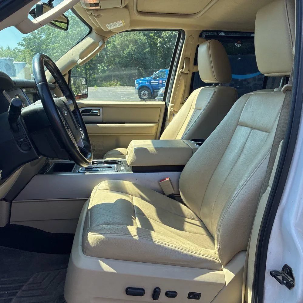 Used 2016 Ford Expedition Limited AWD/4WD image 22