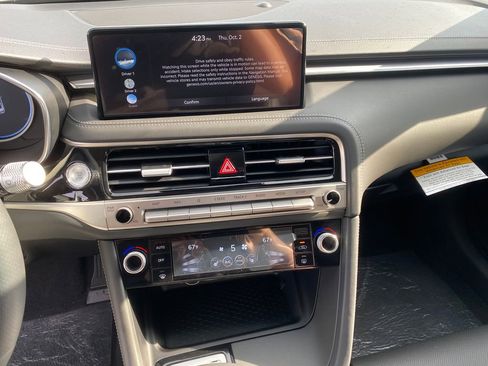 New 2026 Genesis G70 2.5T image 16