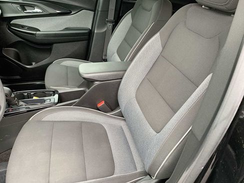 Certified 2023 Chevrolet TrailBlazer LT w/ Convenience Package AWD/4WD image 18