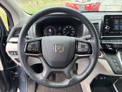 Used 2025 Honda Odyssey EX-L image 15