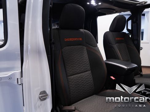 Used 2020 Jeep Gladiator Mojave image 32