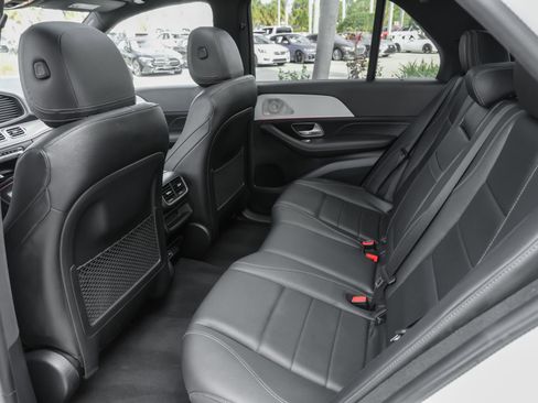 Used 2025 Mercedes-Benz GLE 350 4MATIC image 36