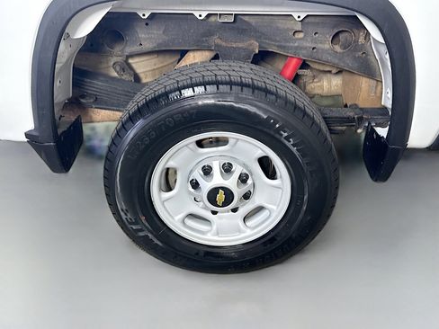 Used 2022 Chevrolet Silverado 2500 W/T w/ WT Convenience Package image 31