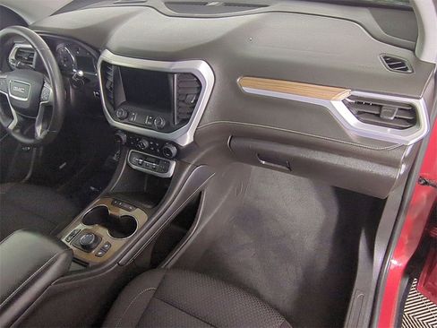 Certified 2023 GMC Acadia SLE w/ Driver Convenience Package image 28