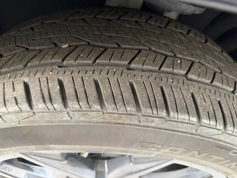 Used 2024 Chevrolet Traverse RS w/ LPO, Floor Liner Package image 7