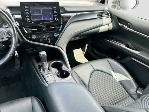 Used 2023 Toyota Camry SE image 21