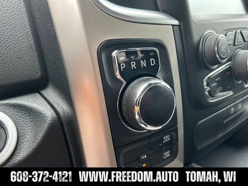 Used 2017 RAM 1500 Classic SLT AWD/4WD image 22