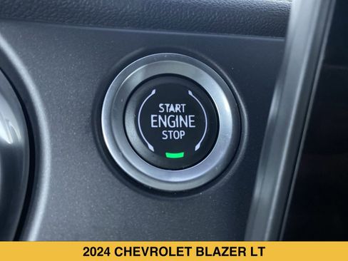 Certified 2024 Chevrolet Blazer LT w/ Sound & Technology Package FWD image 8