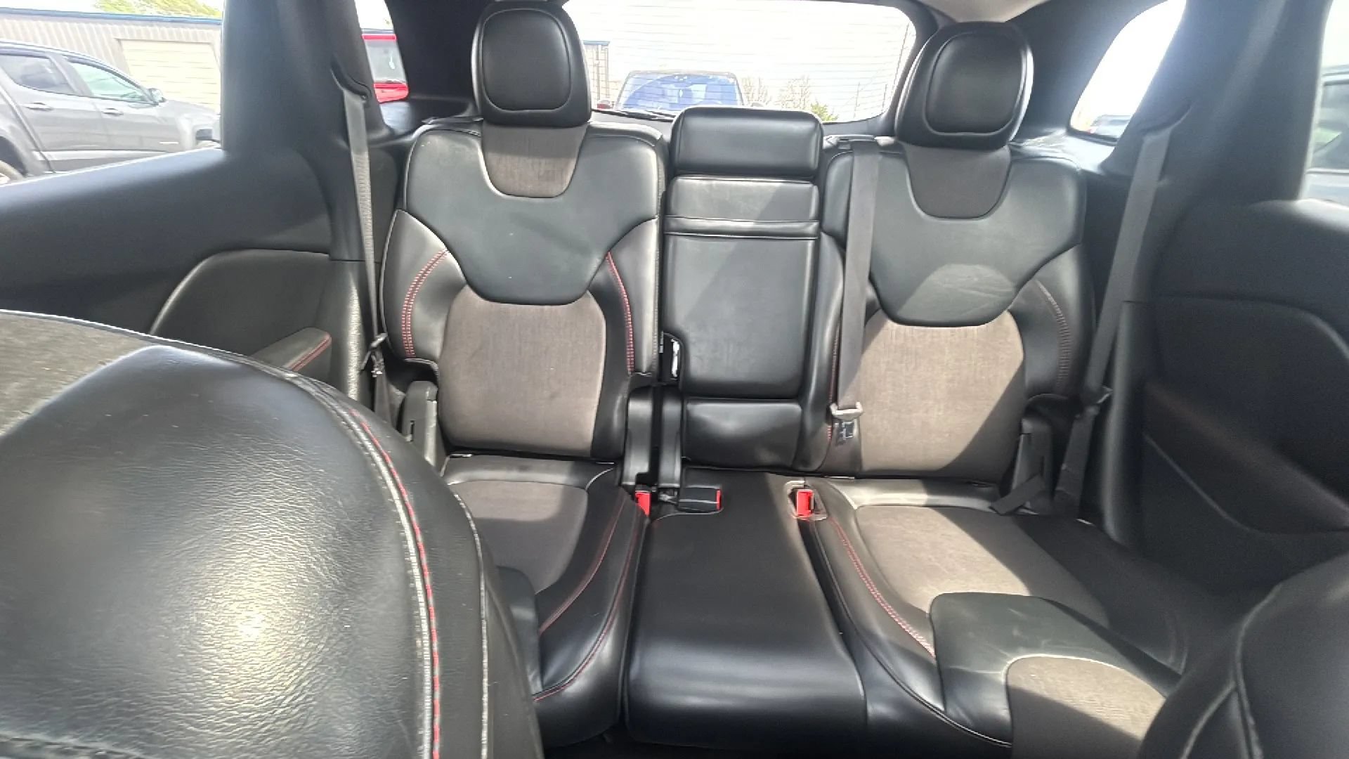 Used 2017 Jeep Cherokee Trailhawk w/ Comfort/Convenience Group AWD/4WD image 29