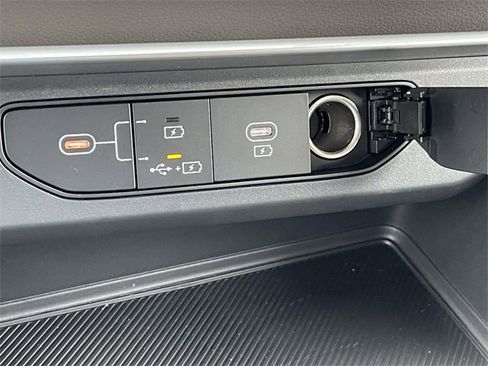 New 2026 Kia Carnival LXS image 37