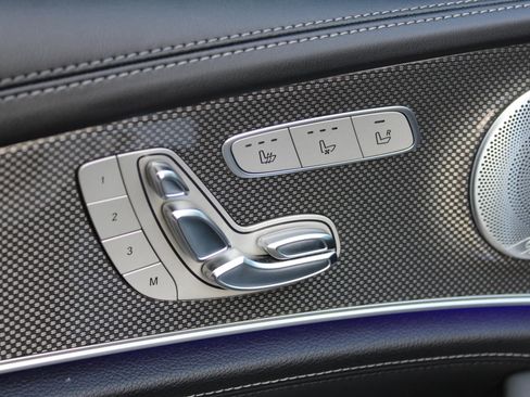 Used 2018 Mercedes-Benz E 63 AMG S image 27