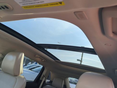 Certified 2023 Lincoln Nautilus Reserve w/ Monochromatic Package image 20