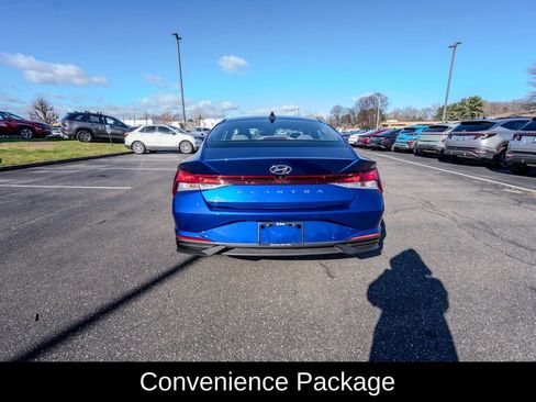 Certified 2023 Hyundai Elantra SEL w/ Convenience Package image 8
