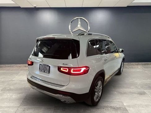Certified 2022 Mercedes-Benz GLB 250 4MATIC image 4