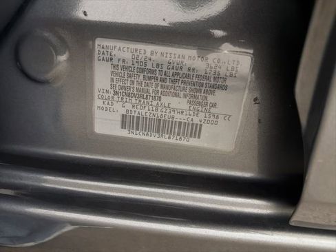 Used 2024 Nissan Versa S w/ Trunk Package image 24