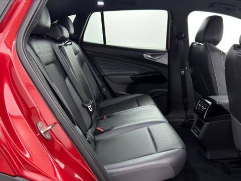 Used 2023 Volkswagen ID.4 Pro S RWD image 19