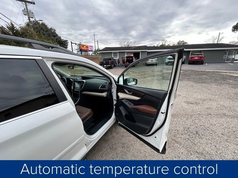 Used 2020 Subaru Ascent Touring image 24