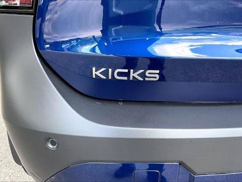 Certified 2026 Nissan Kicks SV FWD image 10