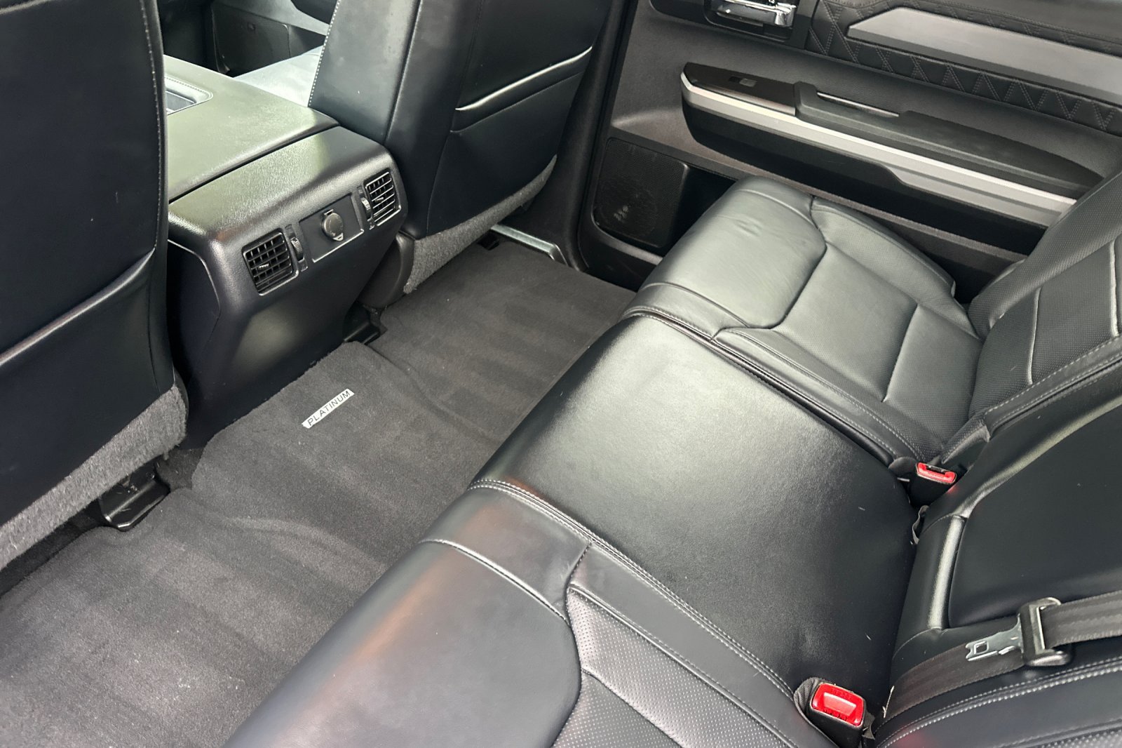 Used 2017 Toyota Tundra Platinum AWD/4WD image 14