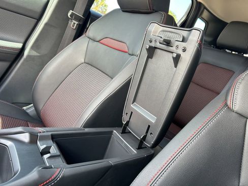 New 2026 Nissan Kicks SR FWD image 38