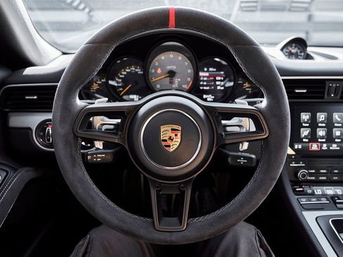 Used 2018 Porsche 911 GT3 w/ Sport Chrono Package RWD image 44