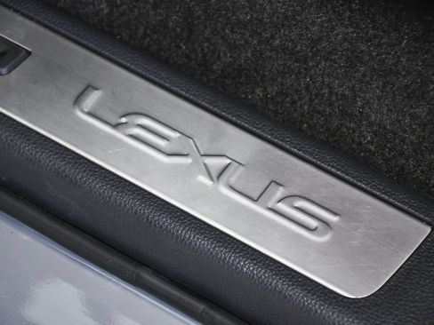 Used 2024 Lexus GX 550 w/ Accessory Package (Z1) AWD/4WD image 11