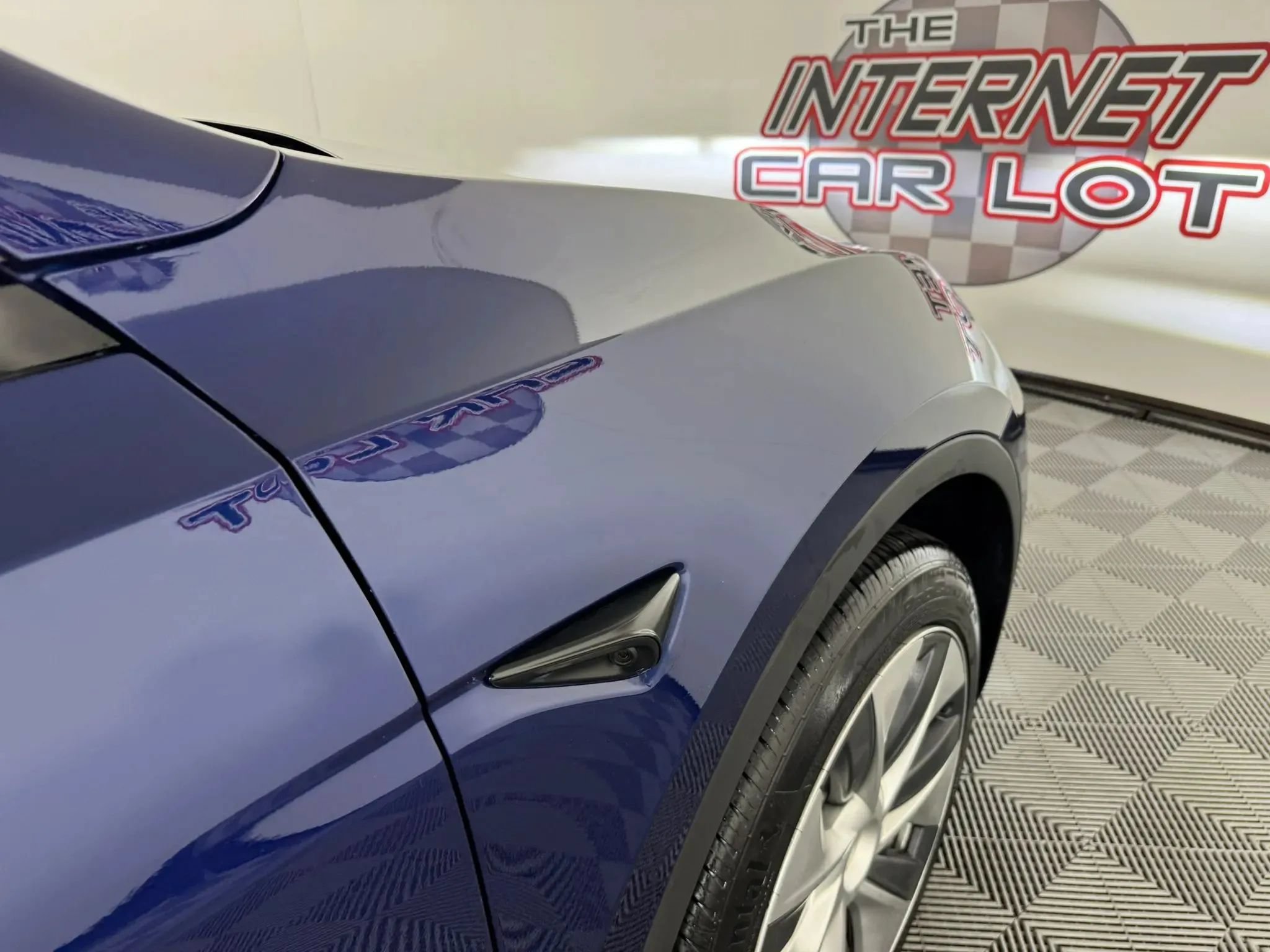 Used 2023 Tesla Model Y Long Range AWD/4WD image 30