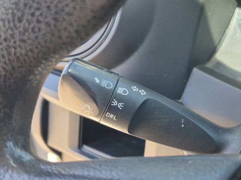 Used 2018 Toyota Tacoma SR RWD image 30